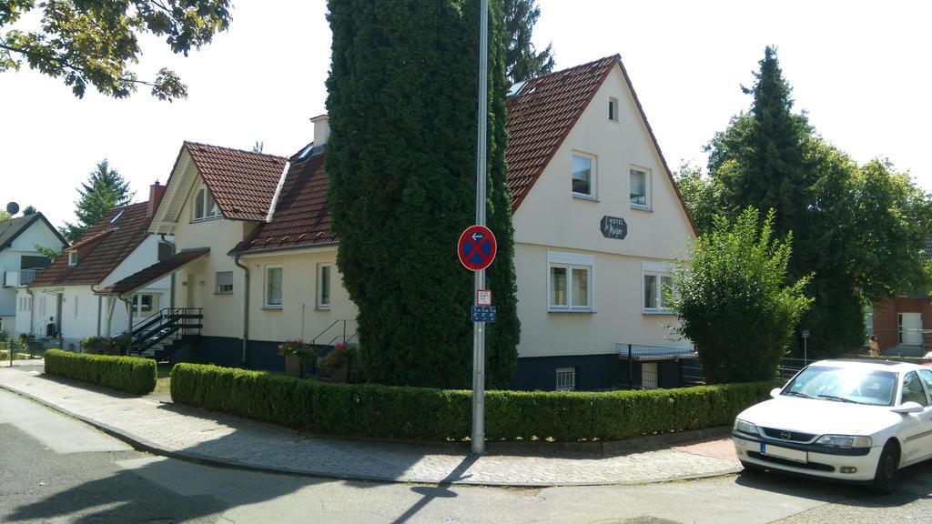 Hotel Bonjour Bad Soden am Taunus Exterior foto